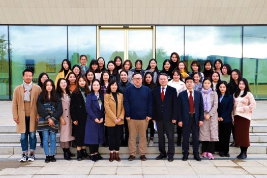 Volunteer Teachers of Confucius Institutes in Ireland Meet in UCD CII